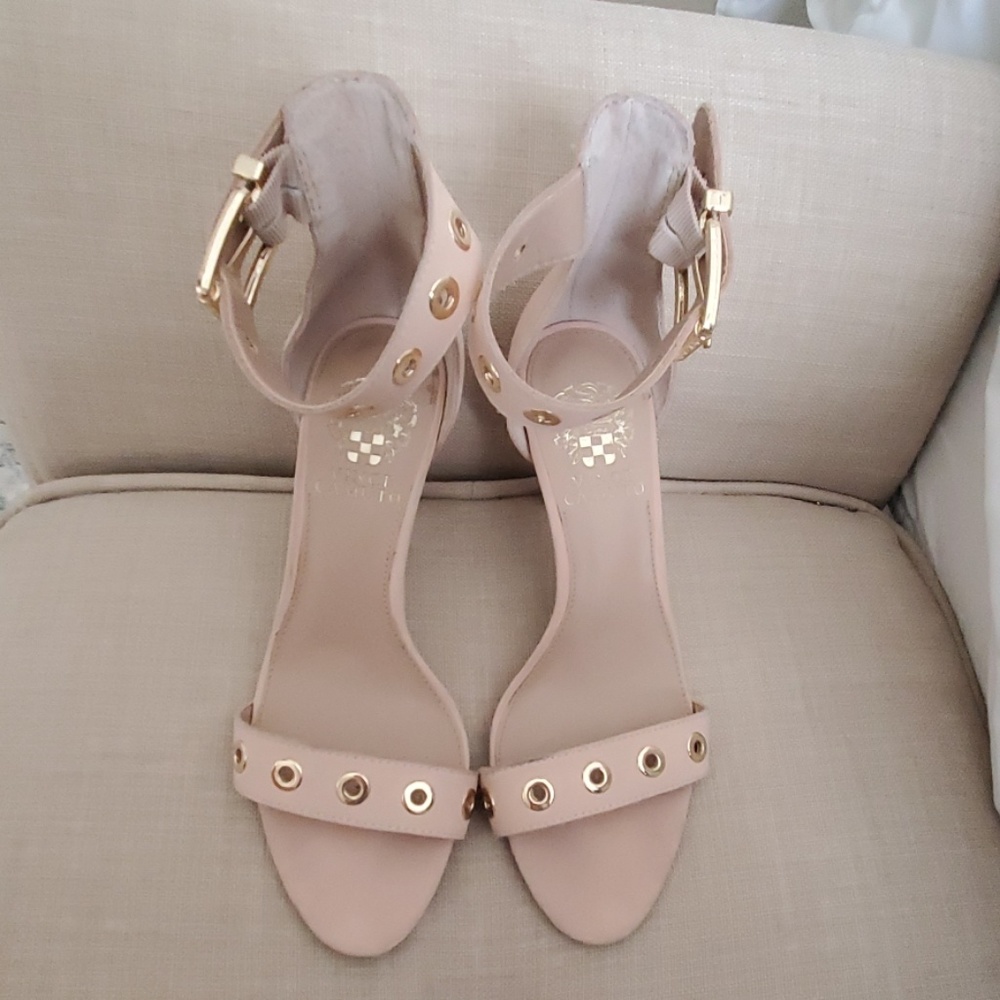 Vince Camuto heels